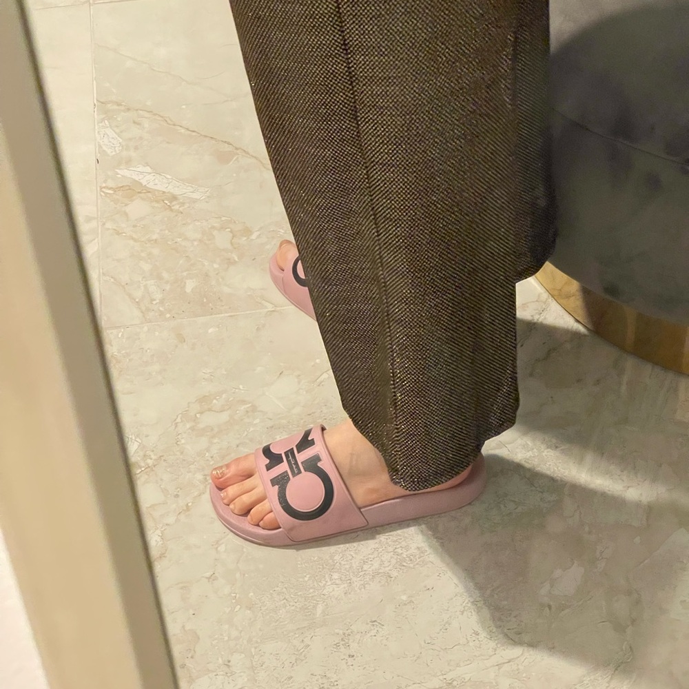 Salvatore Ferragamo Pink Pool Slides